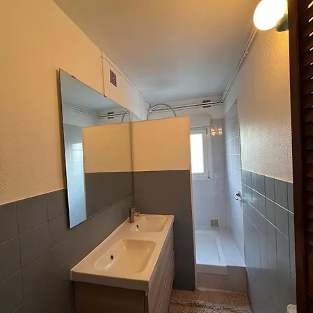 Beautiful Bright 3-room With Balcony Free Parking * Tomblaine