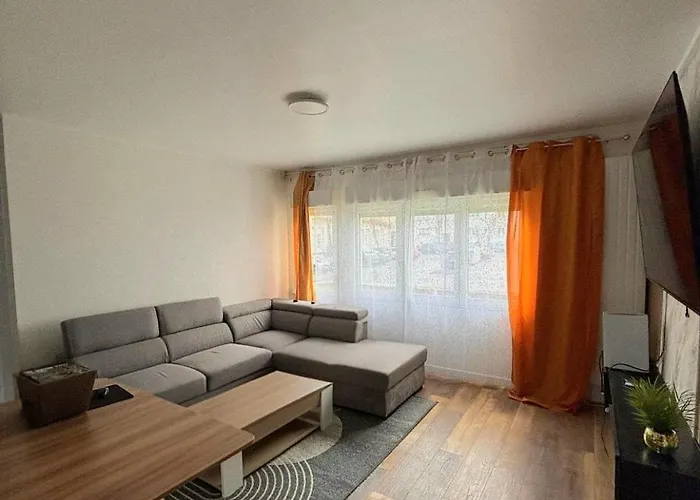 Apartment Beautiful Bright 3-room With Balcony Free Parking Tomblaine